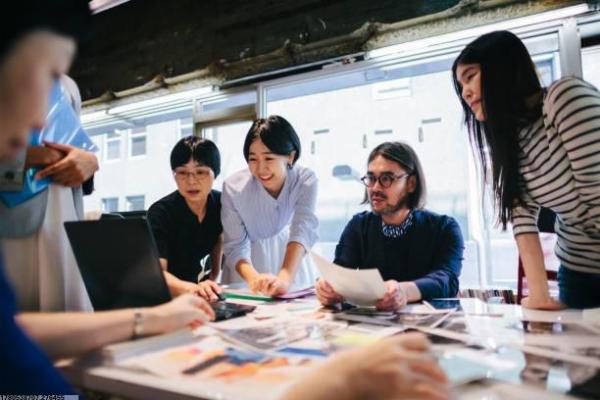 结合市场需求完善多元化校外体育项目(图1)